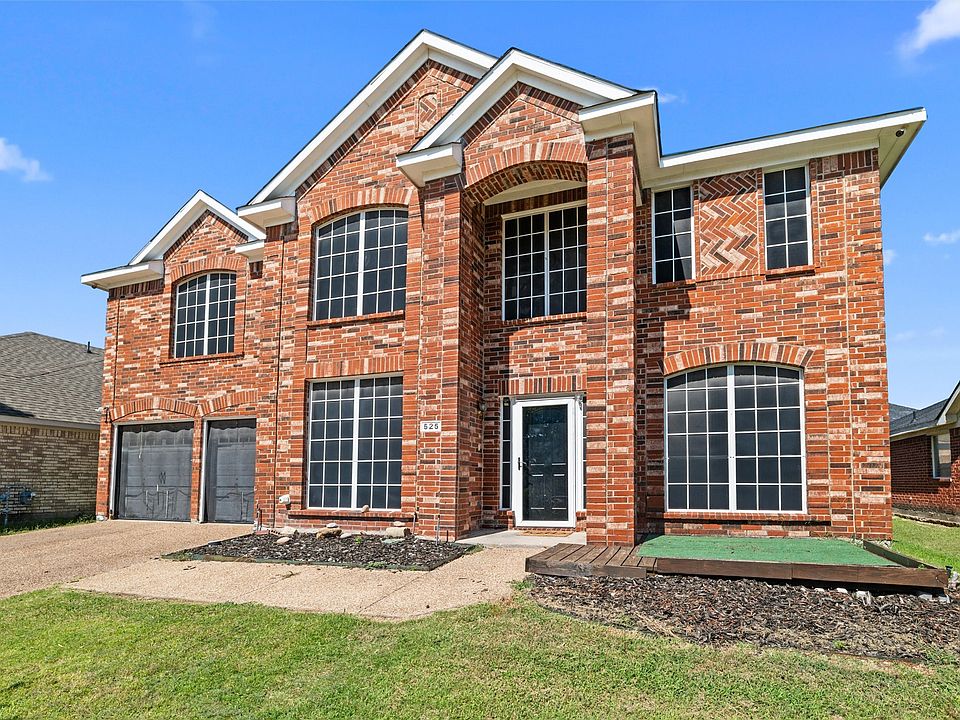 1st image of 525 Magnolia Trl