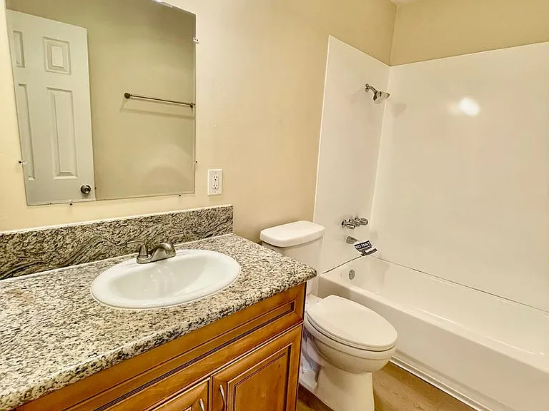 Pacific Palms — Photo 21