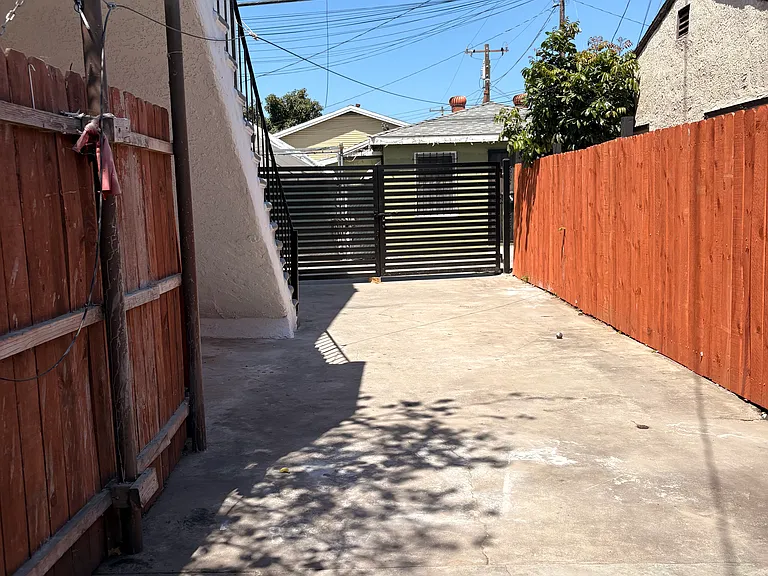 6007 Linden Ave #2 — Photo 3
