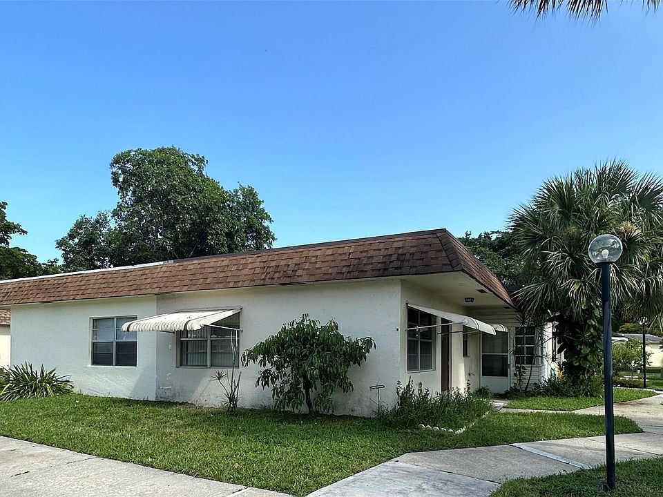 2nd image of 2000 SW Natura Boulevard #C