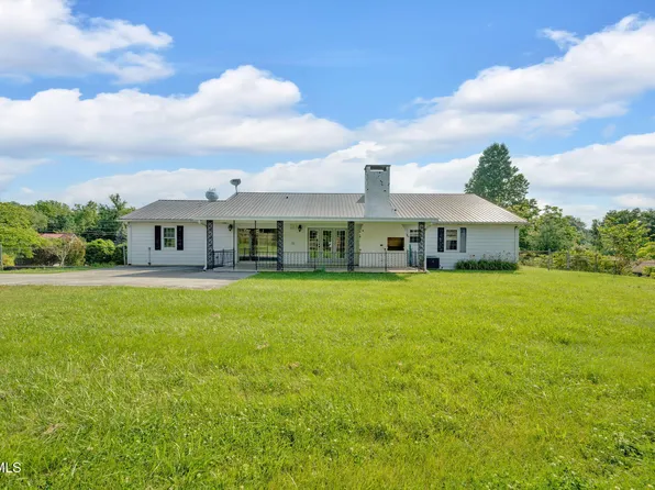 1303 Knob Creek Rd, Johnson City, TN 37604