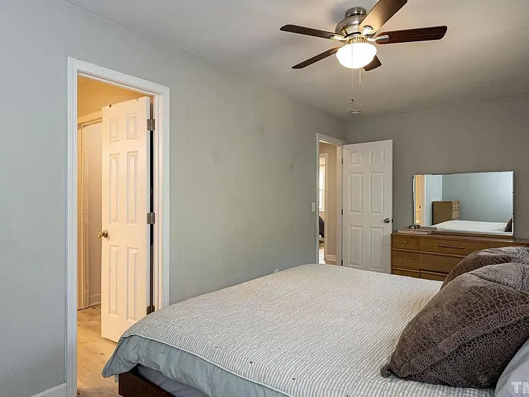 2504 Evers Dr — Photo 10