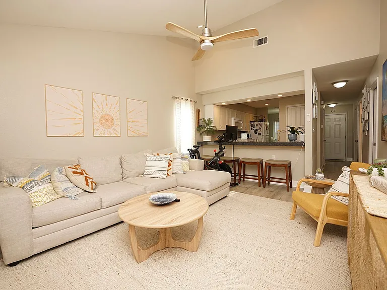 1503 Green Acres Blvd #E — Photo 12
