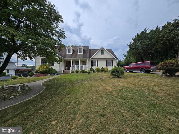 3rd image of 135 Trenton Rd