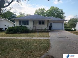 203 N 3rd St, Cook, NE 68329
