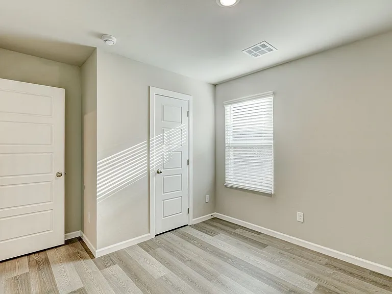 10508 SW 41st Pl — Photo 19