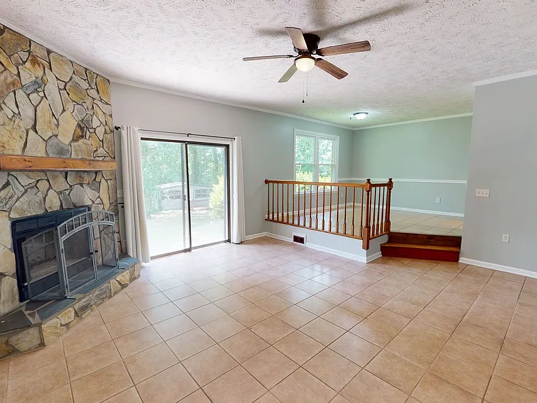 6916 Saint Julian Way — Photo 5