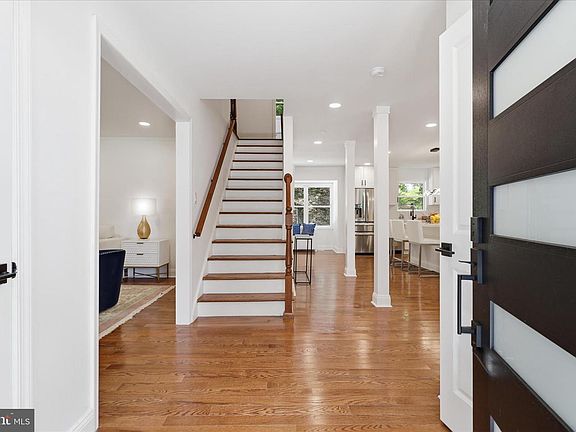 2nd image of 4773 Farndon Ct