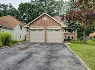 68 Dyer Dr, Wasaga Beach, ON L9Z 1E4