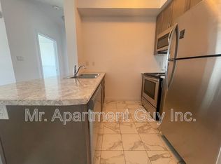 125 Shoreview Pl #439, Hamilton, ON L8E0K3