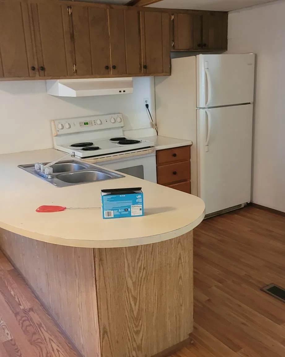 615 Falling Spring Rd — Photo 3