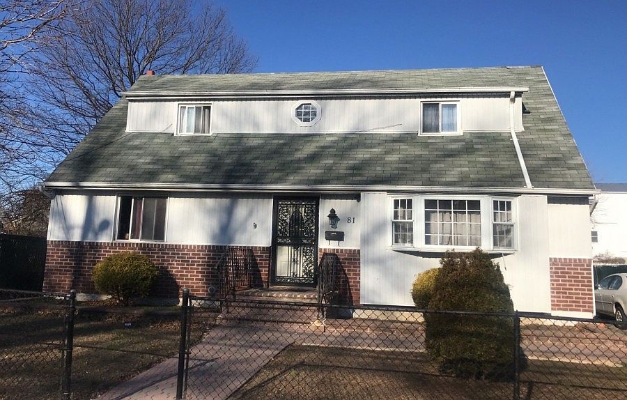 1st image of 81 Marguerite Ave
