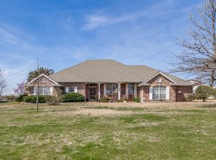 860 Lakeridge Dr, Lavon, TX 75166