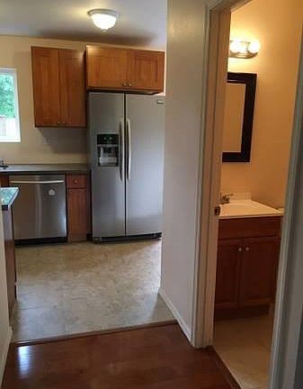 5th image of 2144 N 155th St #B