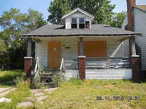 8324 Chalfonte