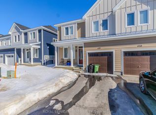 621 Alopex Row, Ottawa, ON K0A2Z0