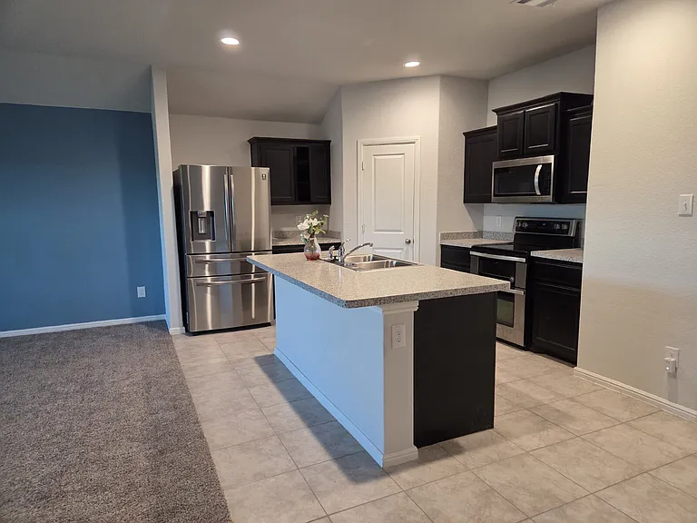 3128 Winoak Dr — Photo 3