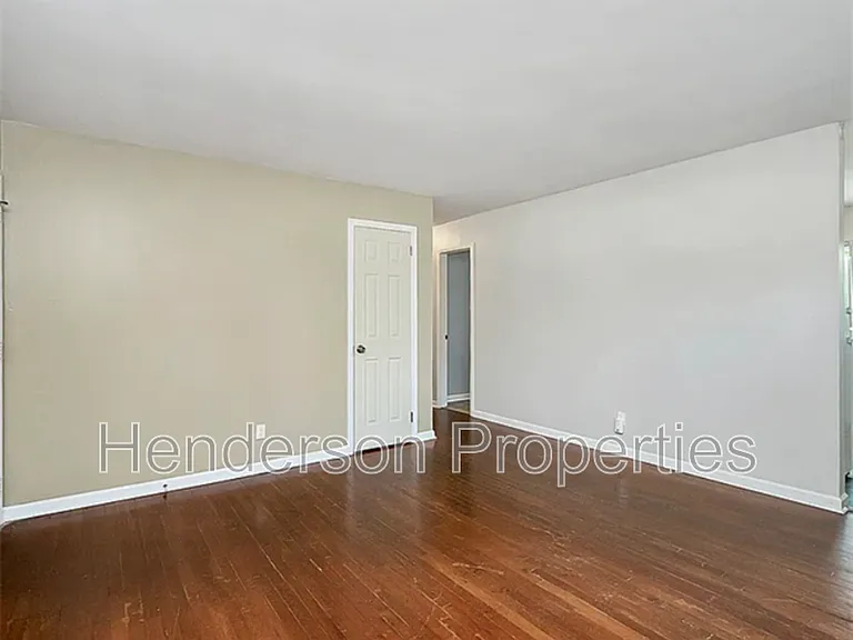 2244 English Dr — Photo 7