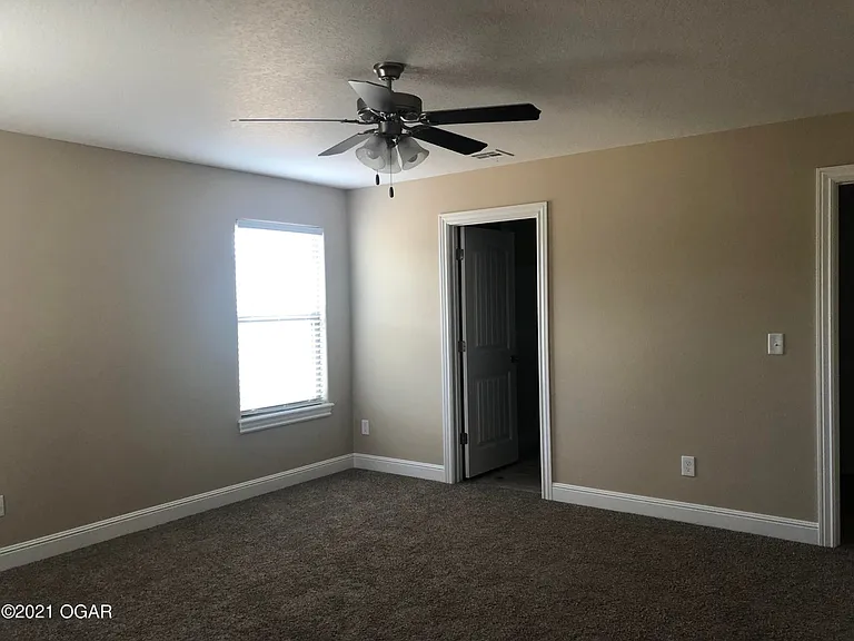 2511 Murphy Ave — Photo 7