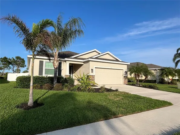 131 Brilliant Bloom Ct, Bradenton, FL 34212
