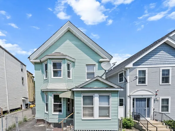 7 Vernon St, Chelsea, MA 02150