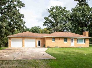24672 150th St, Sumner, IA 50674