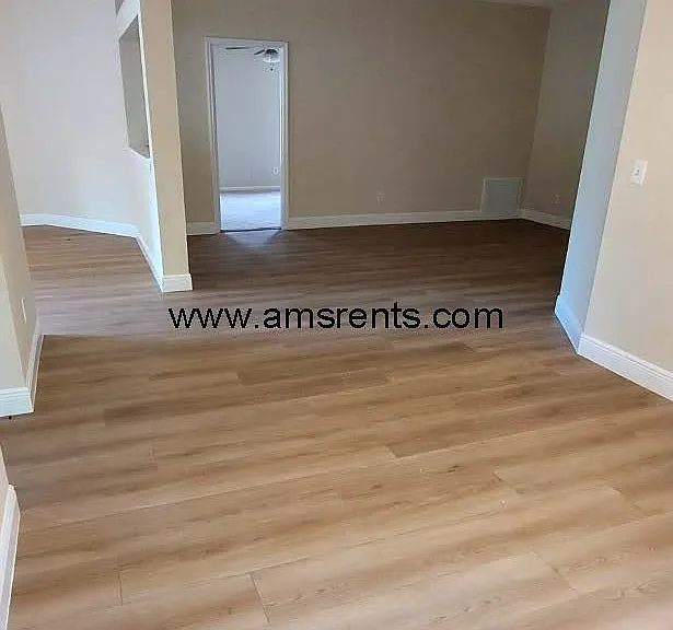 1812 Concord Dr — Photo 16