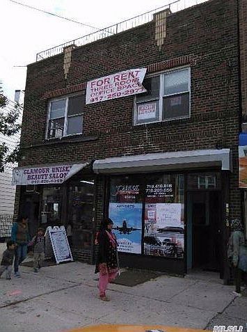 2nd image of 6908 Woodside Ave