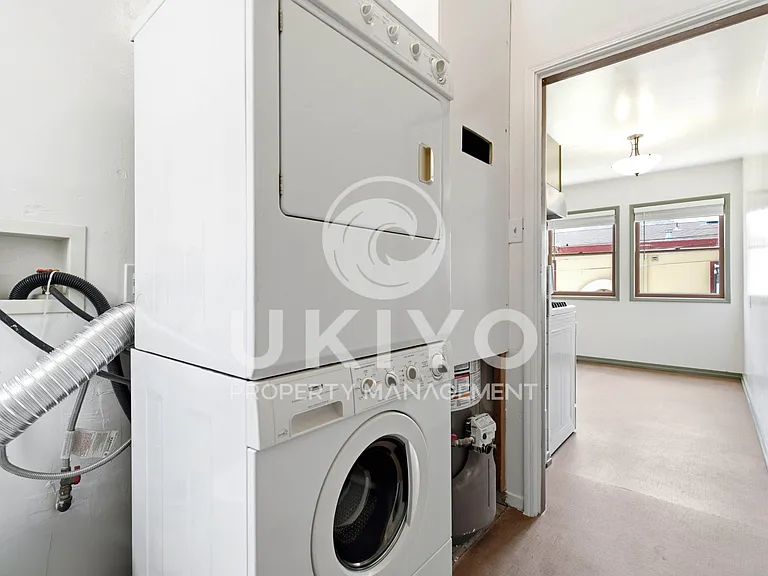 1211 Francisco St — Photo 22
