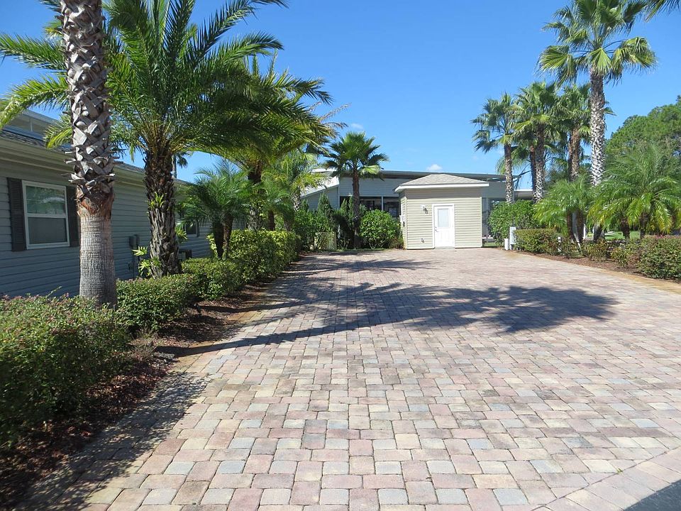 1st image of 2834 Saint George Dr
