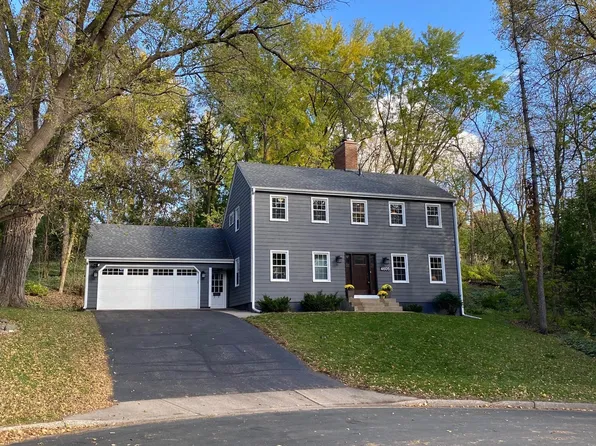 4605 Bassett Creek Ln, Golden Valley, MN 55422