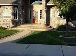 4703 Adobe Dr, Pasco, WA 99301
