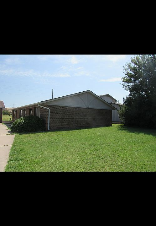 1st image of 1801 E 24th Ave