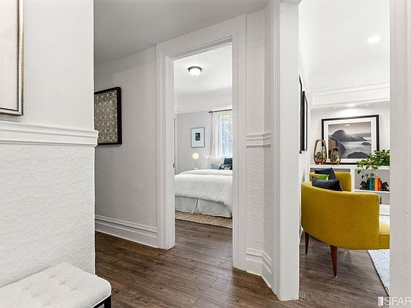 4th image of 1550-1552 Waller St
