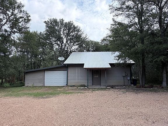 2nd image of 236A Piney Ridge Dr