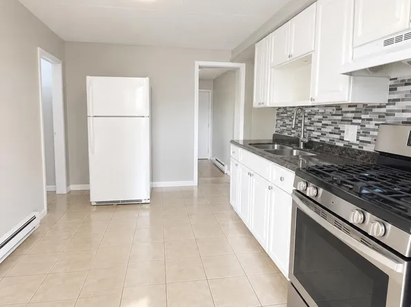 154 Macarthur Ave #170A, Sayreville, NJ 08872
