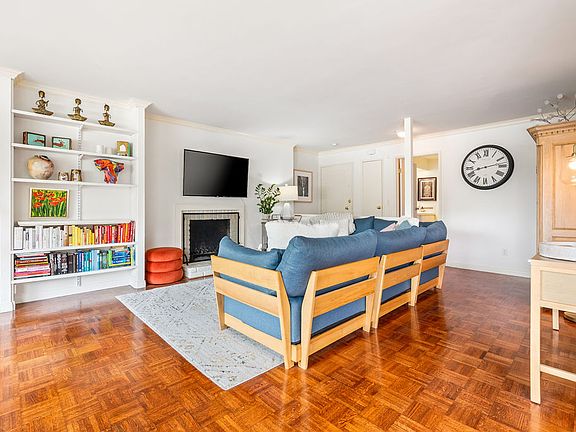 5th image of 202 South St APT 1