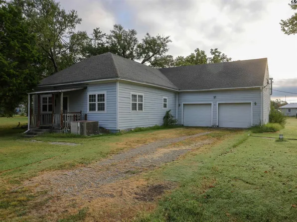 610 Wichita Rd, Lincolnville, KS 66858