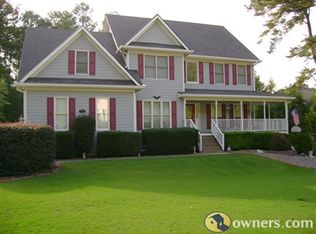 1384 Meadow Springs Dr, Lilburn, GA 30047