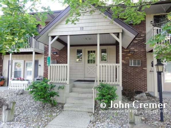 7697 Riverview Dr APT 204