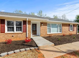 2442 Fews Bridge Rd, Greer, SC 29651