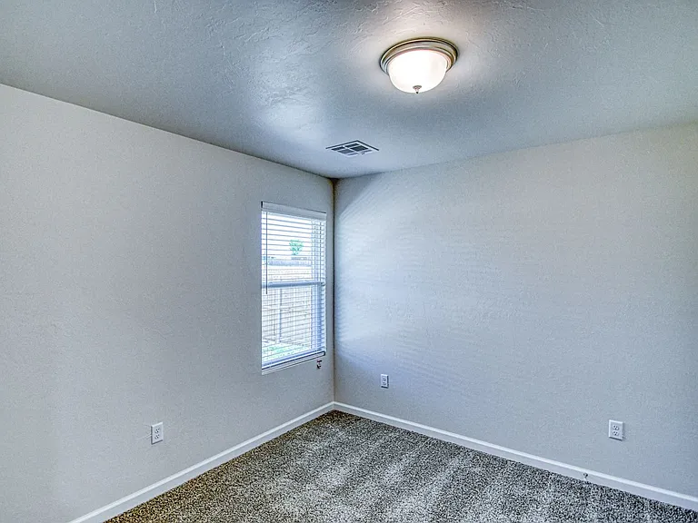 2723 Varenna Ct — Photo 17