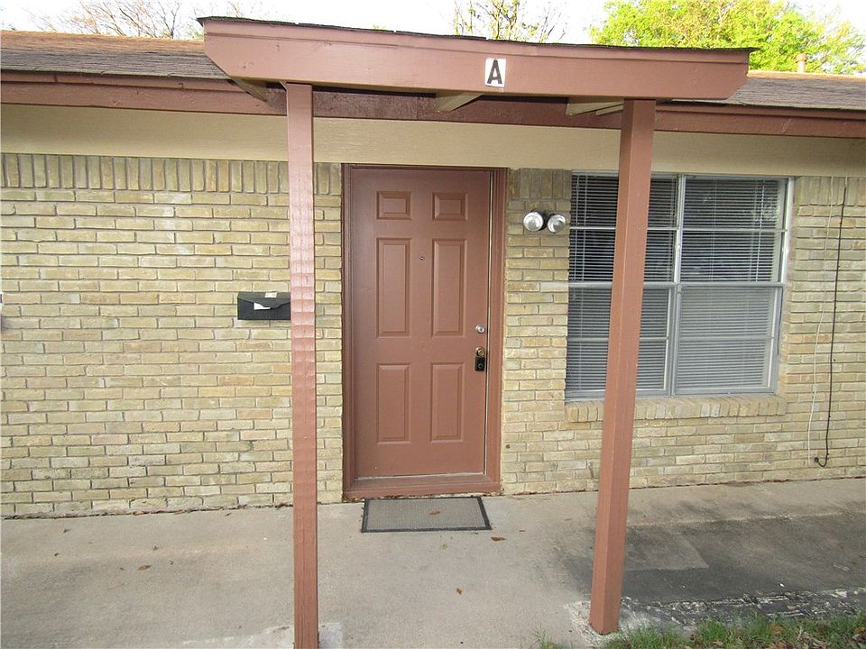 1st image of 1412 Valleyridge Dr #A