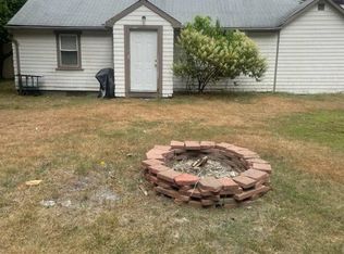 1105 Tower Hill Rd, North Kingstown, RI 02852