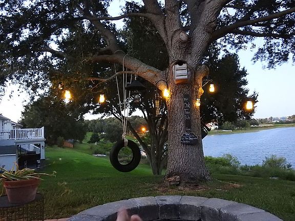 3rd image of 11420 Lake Tree Ct
