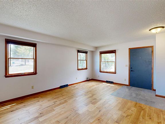 4th image of 1800 W Benton St #1800 & 1802