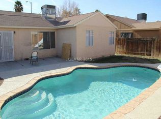 5744 Ballinger Dr, Las Vegas, NV 89142
