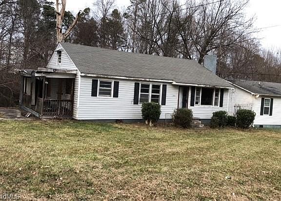 2nd image of 3941 Eastland Ave