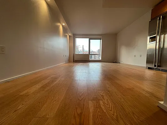 Rented by Corcoran | media 12