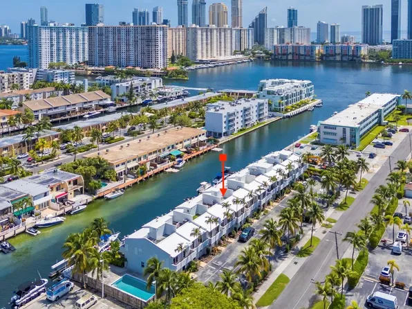 3827 NE 166th St, North Miami Beach, FL 33160